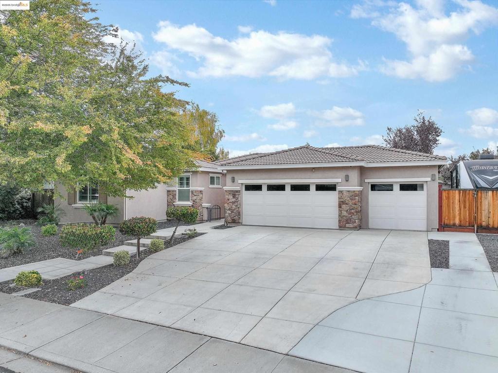 Photo of Listing #41117142