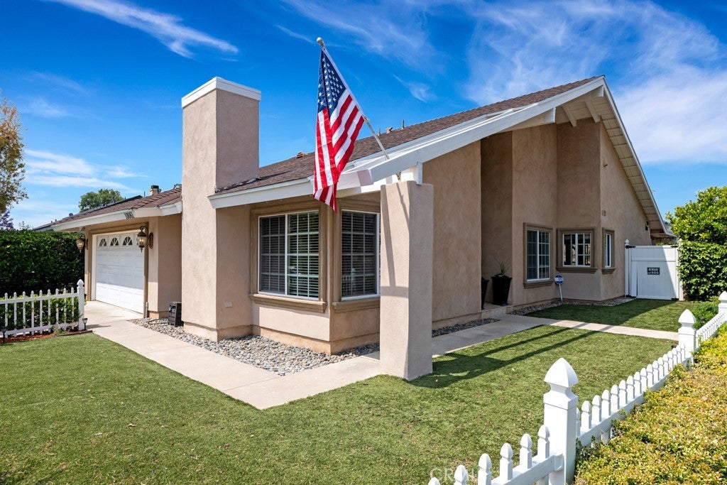 Photo of Listing #SR25256868