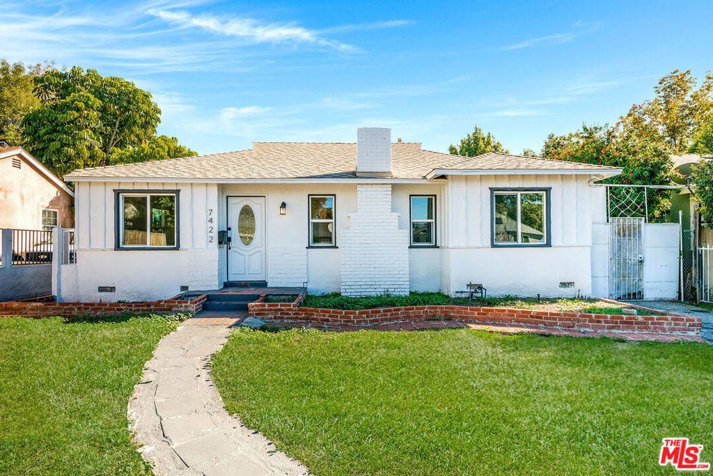 Photo of Listing #25617383