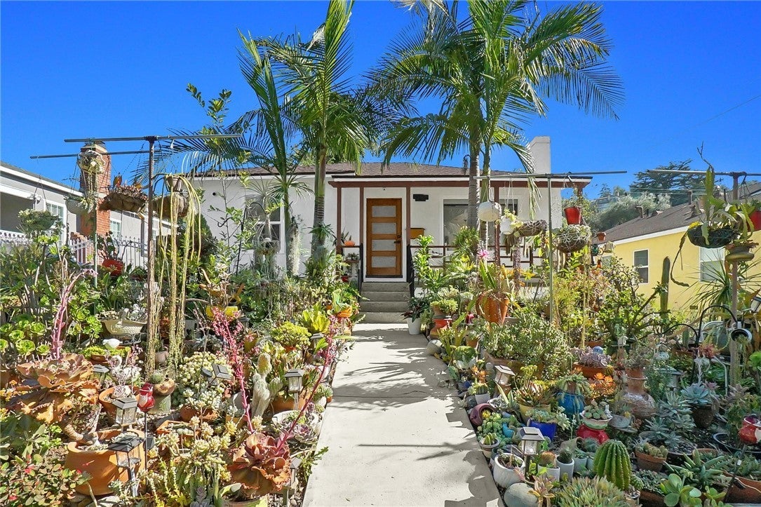 Photo of Listing #WS25257347