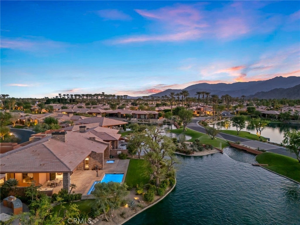 Photo of Listing #NP25254327