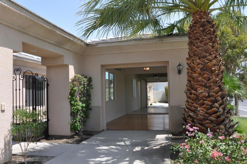 6 Champagne Circle, Rancho Mirage
