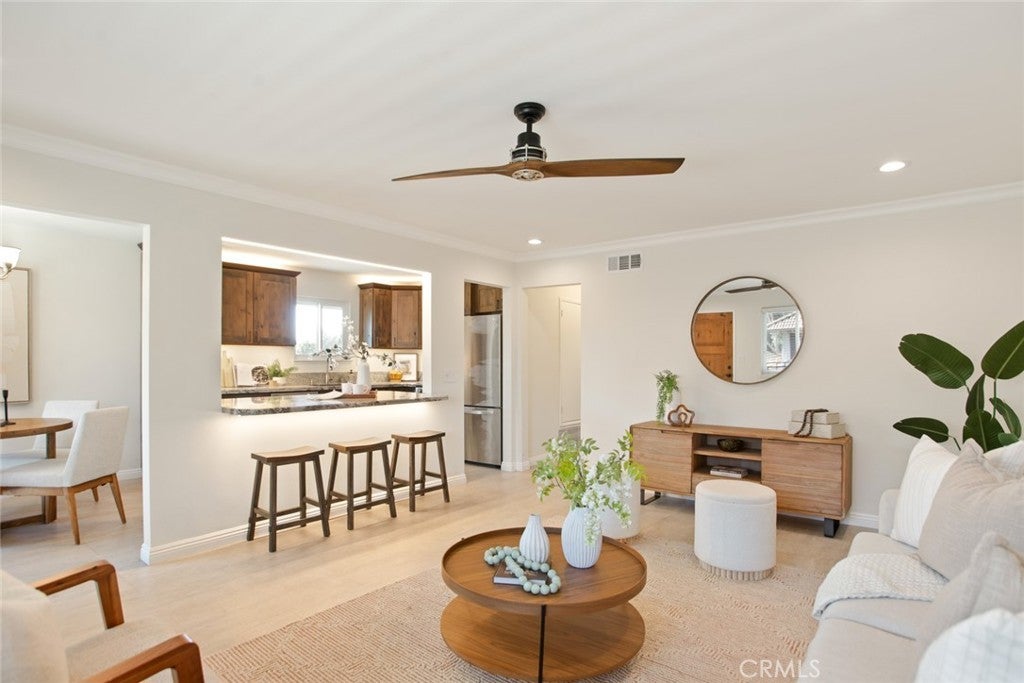 Photo of Listing #OC25258469