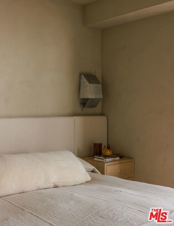 Photo of Listing #25618437