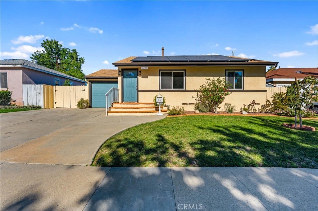 Photo of Listing #SR25256728