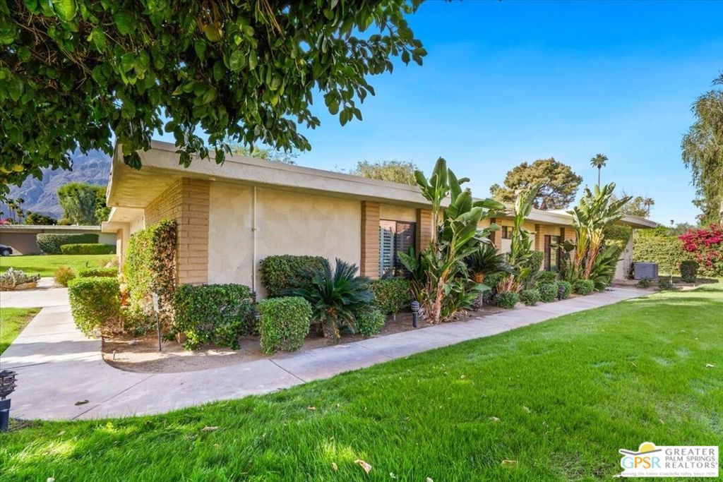 2222 Oakcrest Drive, Palm Springs