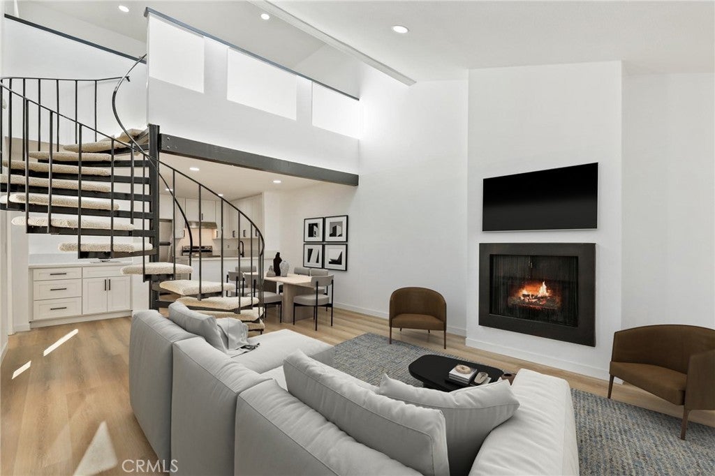 Photo of Listing #OC25257666