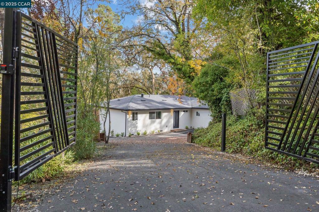 Photo of Listing #41117429