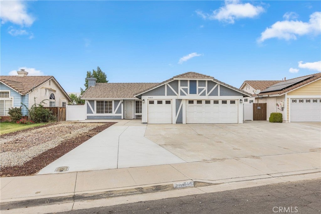 Photo of Listing #IV25260383