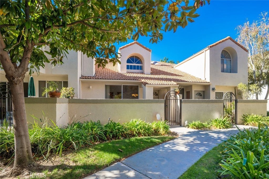 Photo of Listing #SR25260409