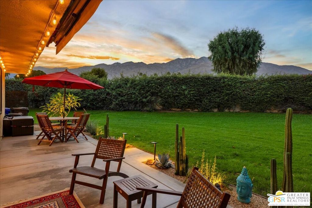 1029 W Oakcrest Drive, Palm Springs