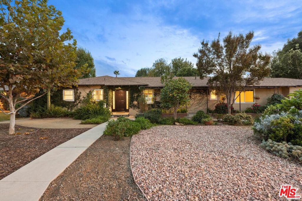 Photo of Listing #25618647