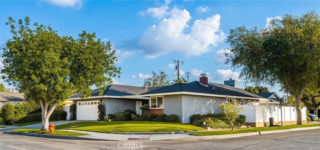 Photo of Listing #PW25261381