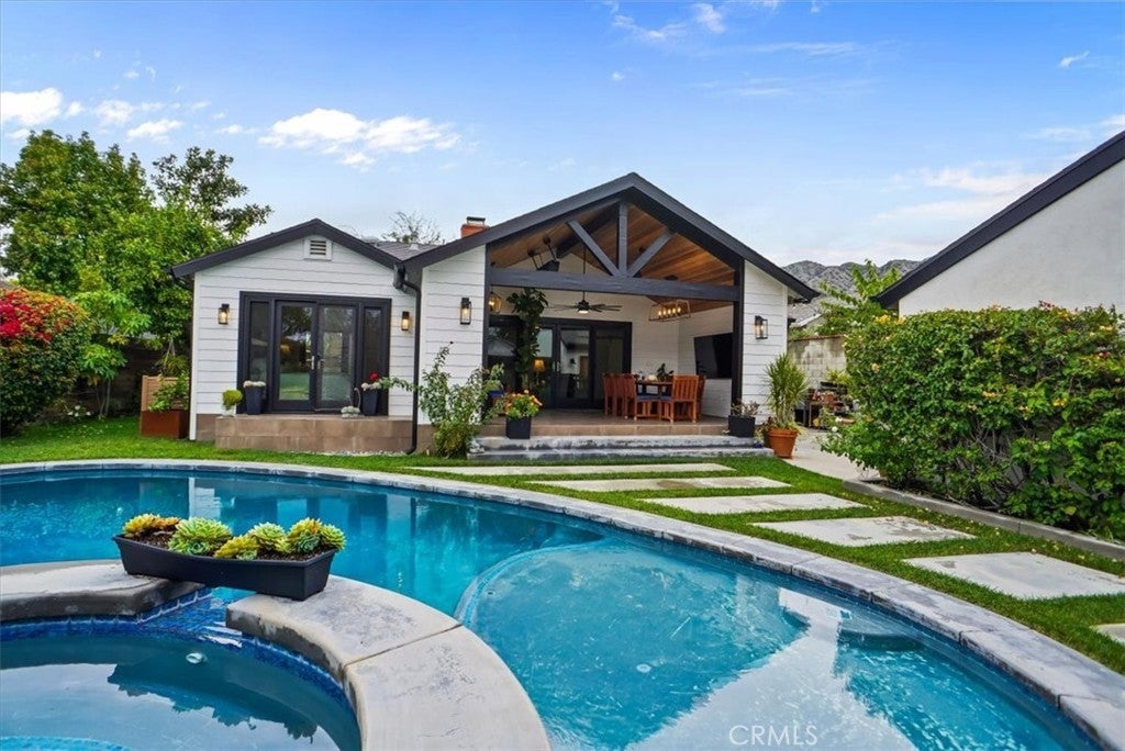 Photo of Listing #BB25261565