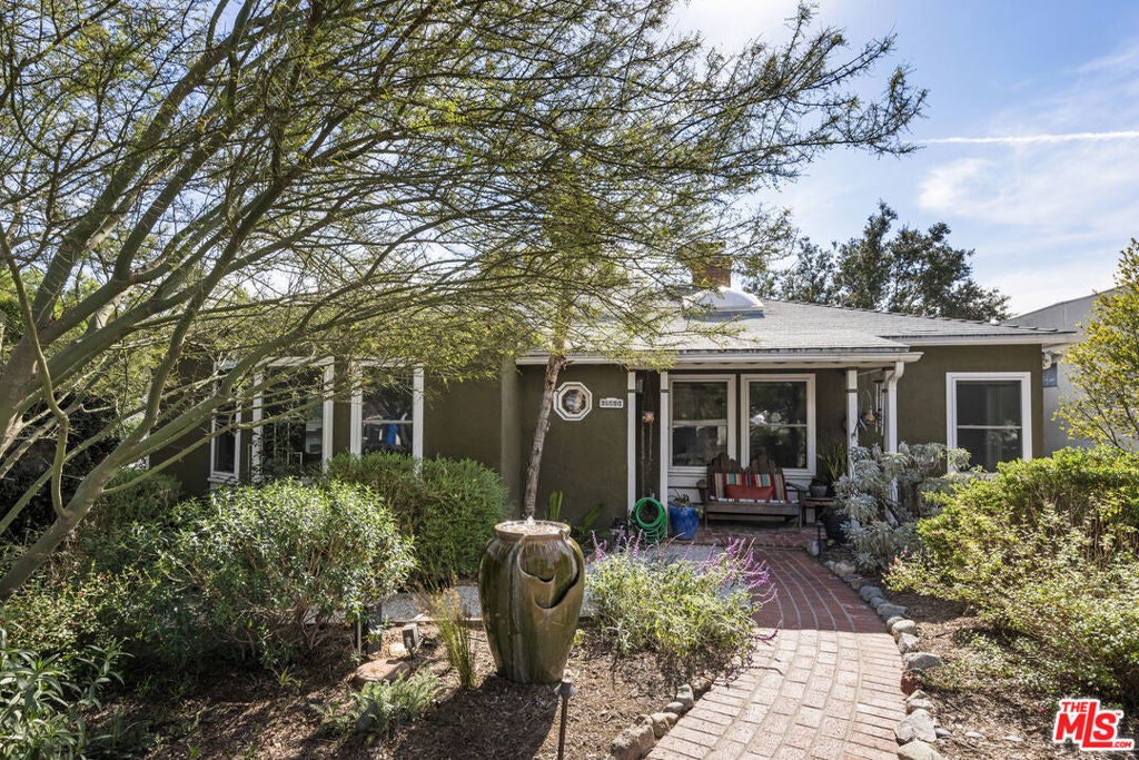 Photo of Listing #25618753