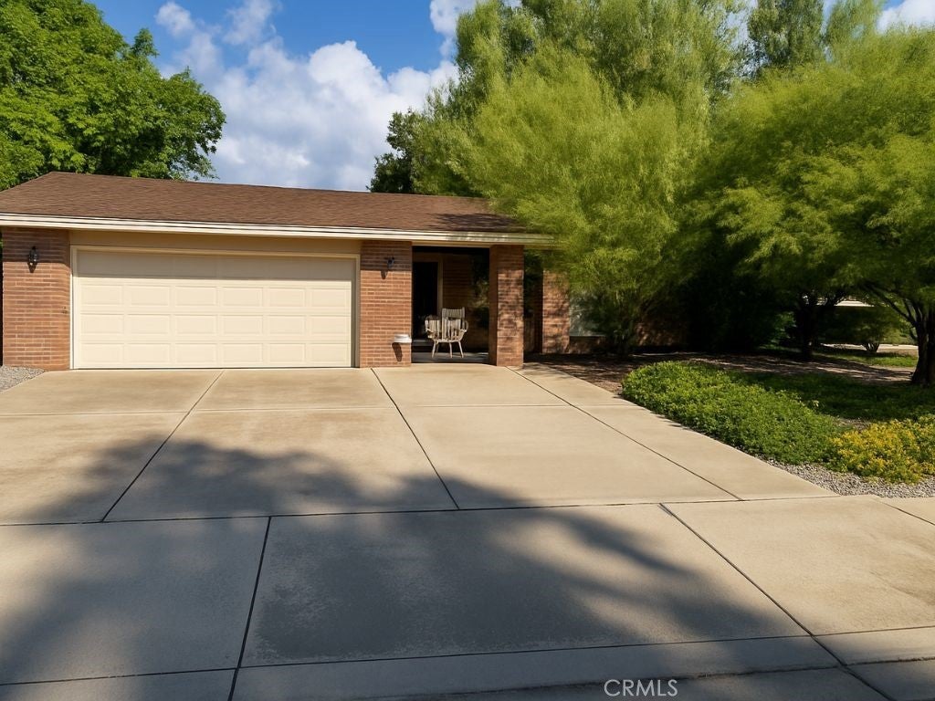 Photo of Listing #IG25256916