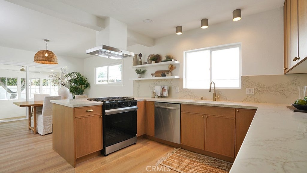 Photo of Listing #OC25263332