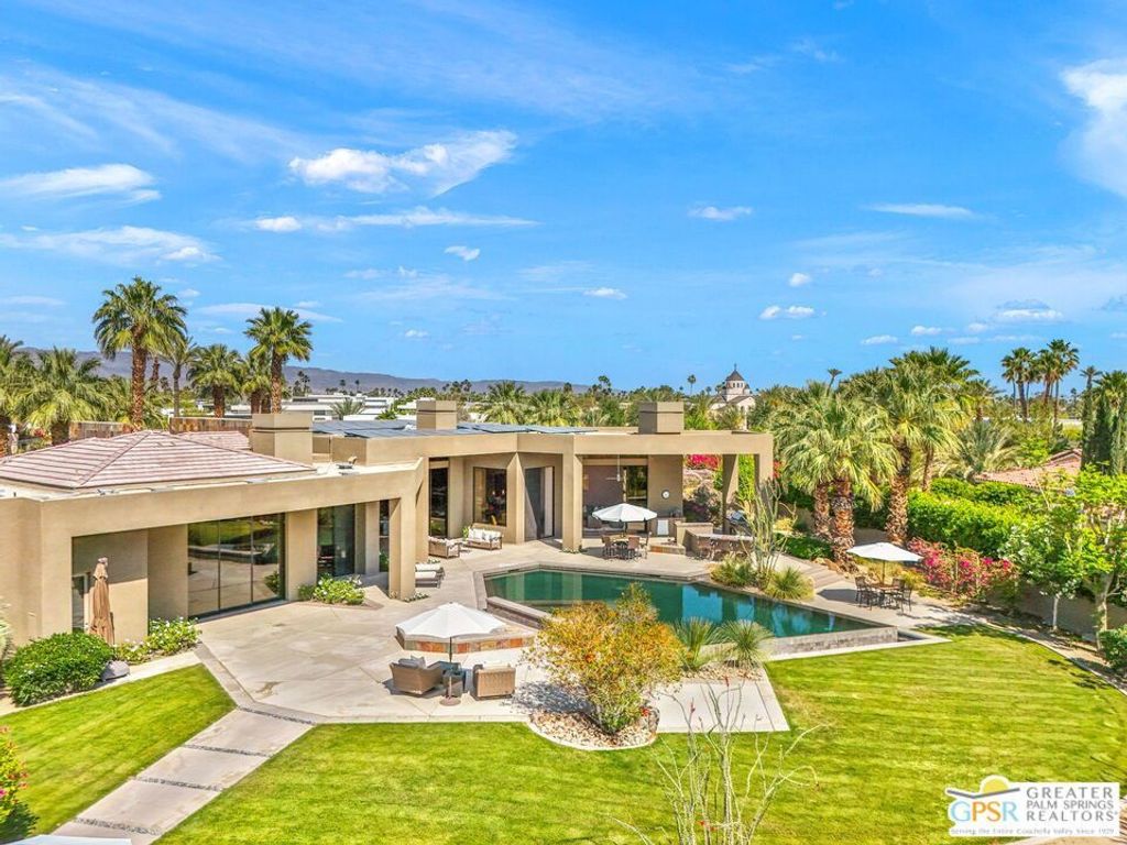 4 Paradise Cove Court, Rancho Mirage