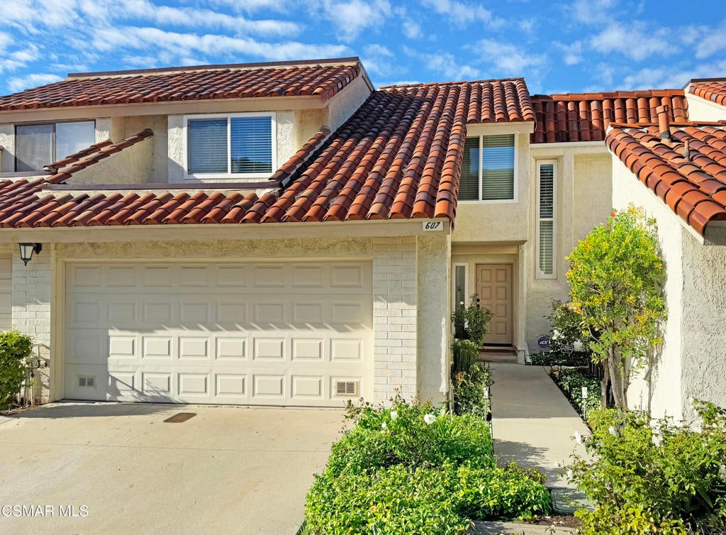 Photo of Listing #225005698