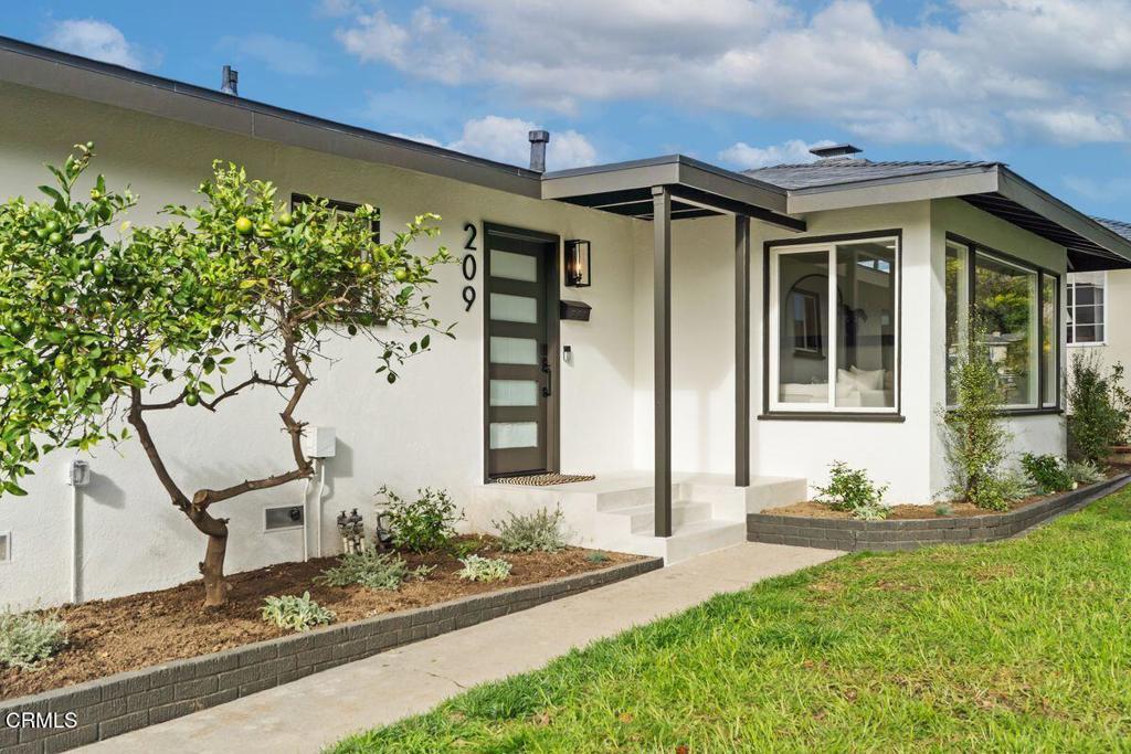 Photo of Listing #V1-33470