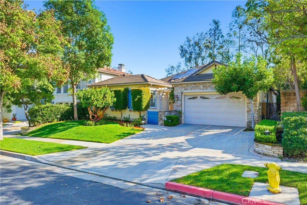 Photo of Listing #PW25262280