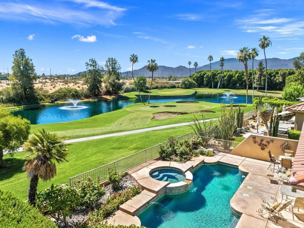 185 Kavenish Drive, Rancho Mirage