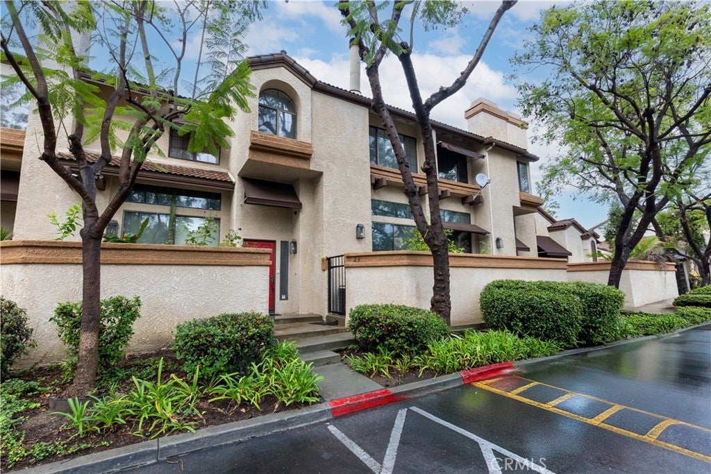 Photo of Listing #TR25264160