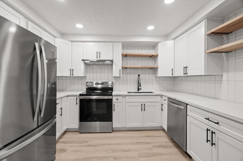 Photo of Listing #ML82028064