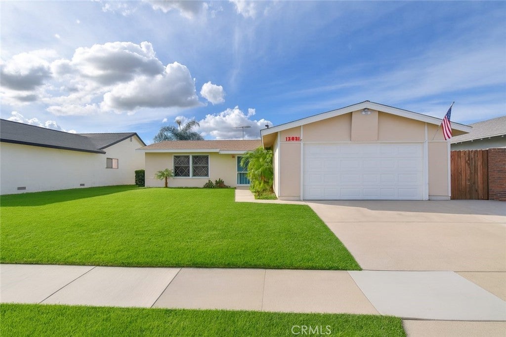 Photo of Listing #PW25264271