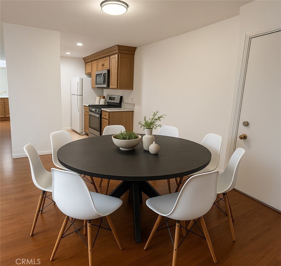 Photo of Listing #SR25262204