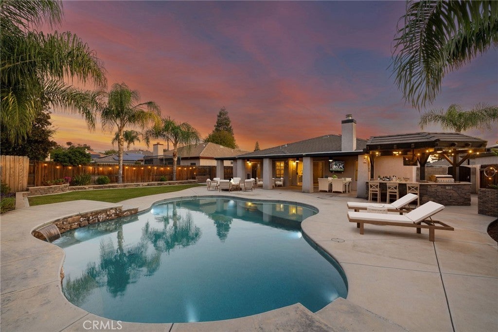 Photo of Listing #SR25265822