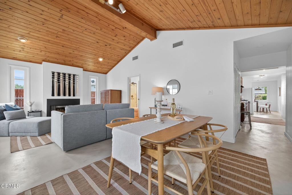 Photo of Listing #V1-33584