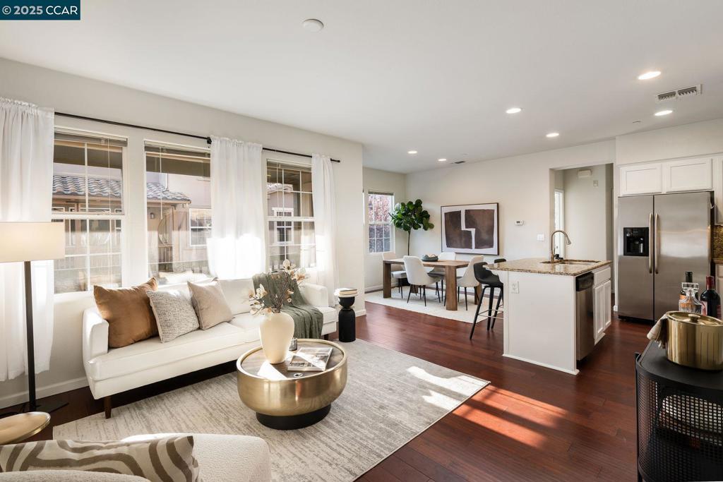 Photo of Listing #41118430