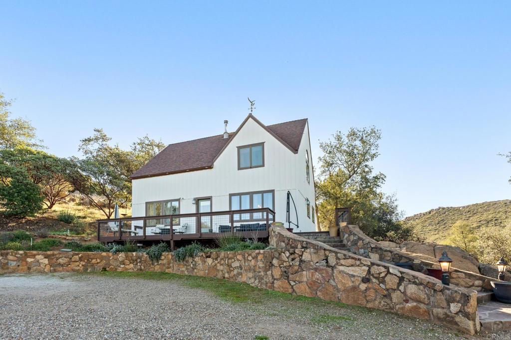 Photo of Listing #PTP2508881