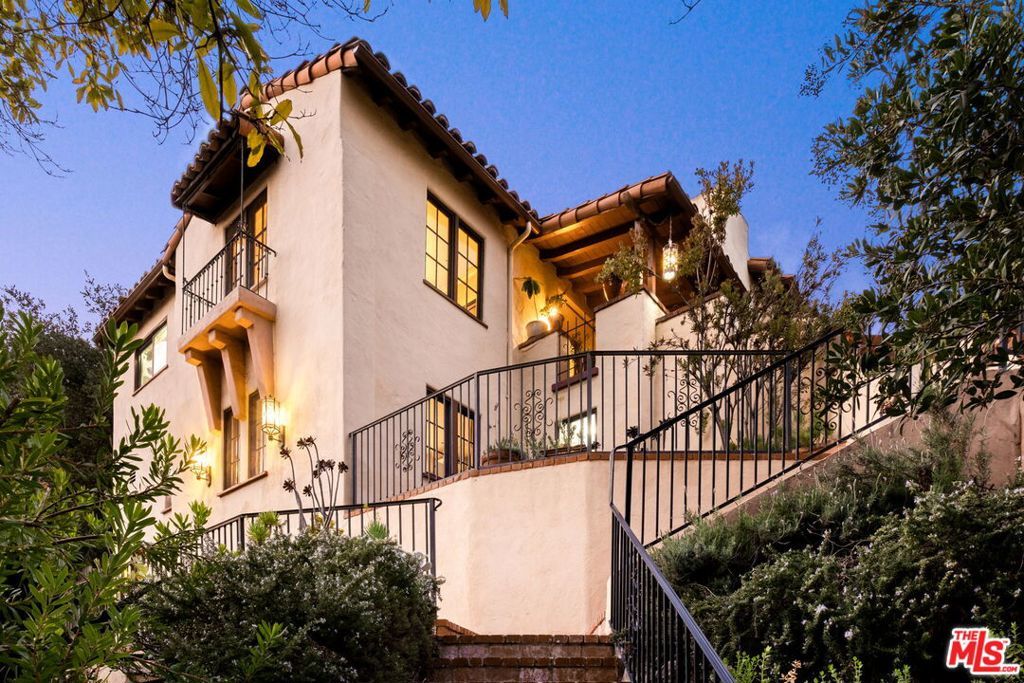 Photo of Listing #25621725