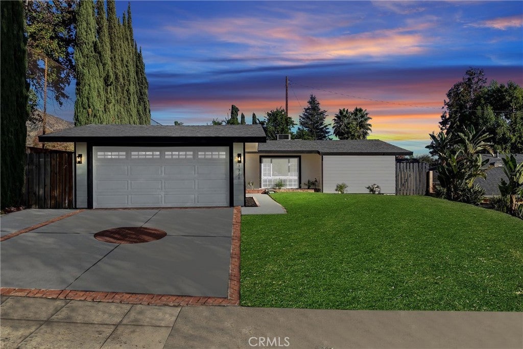 Photo of Listing #PW25269255