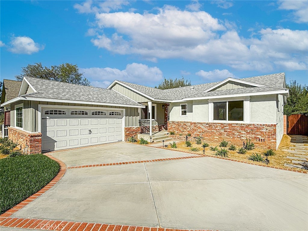 Photo of Listing #SR25265789