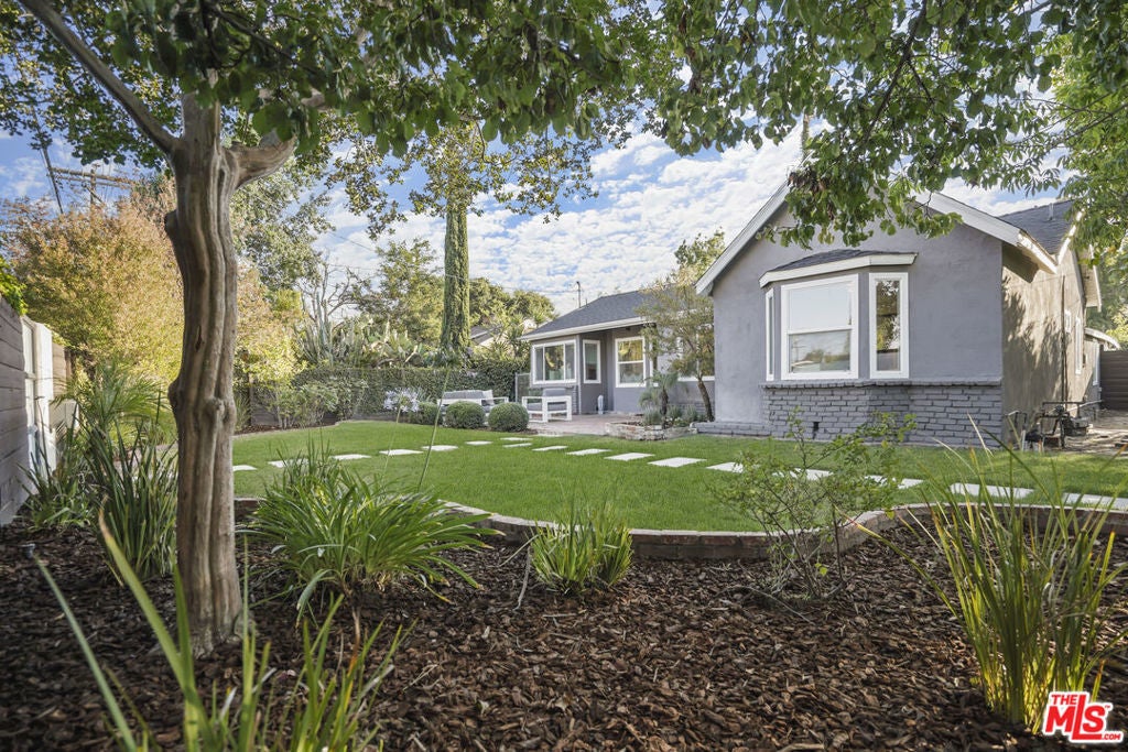 Photo of Listing #25624077