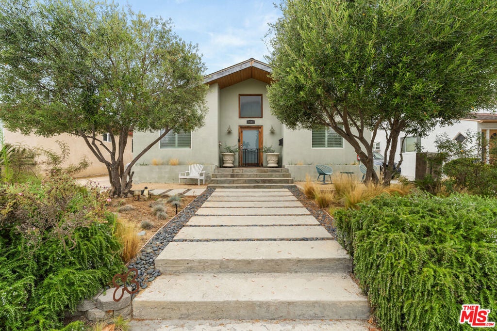 Photo of Listing #25591527