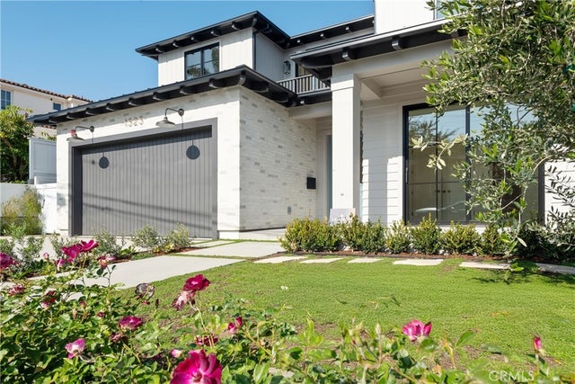 1525 10th, Manhattan Beach.