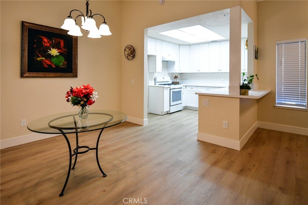 Photo of Listing #RS25270269