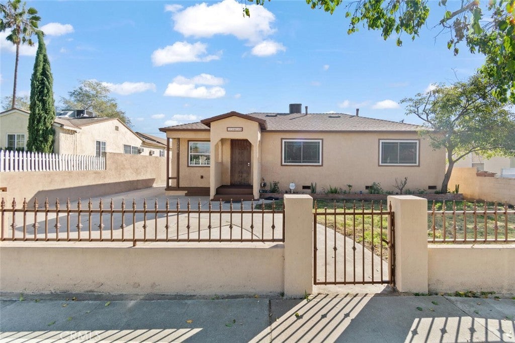 Photo of Listing #SR25250623