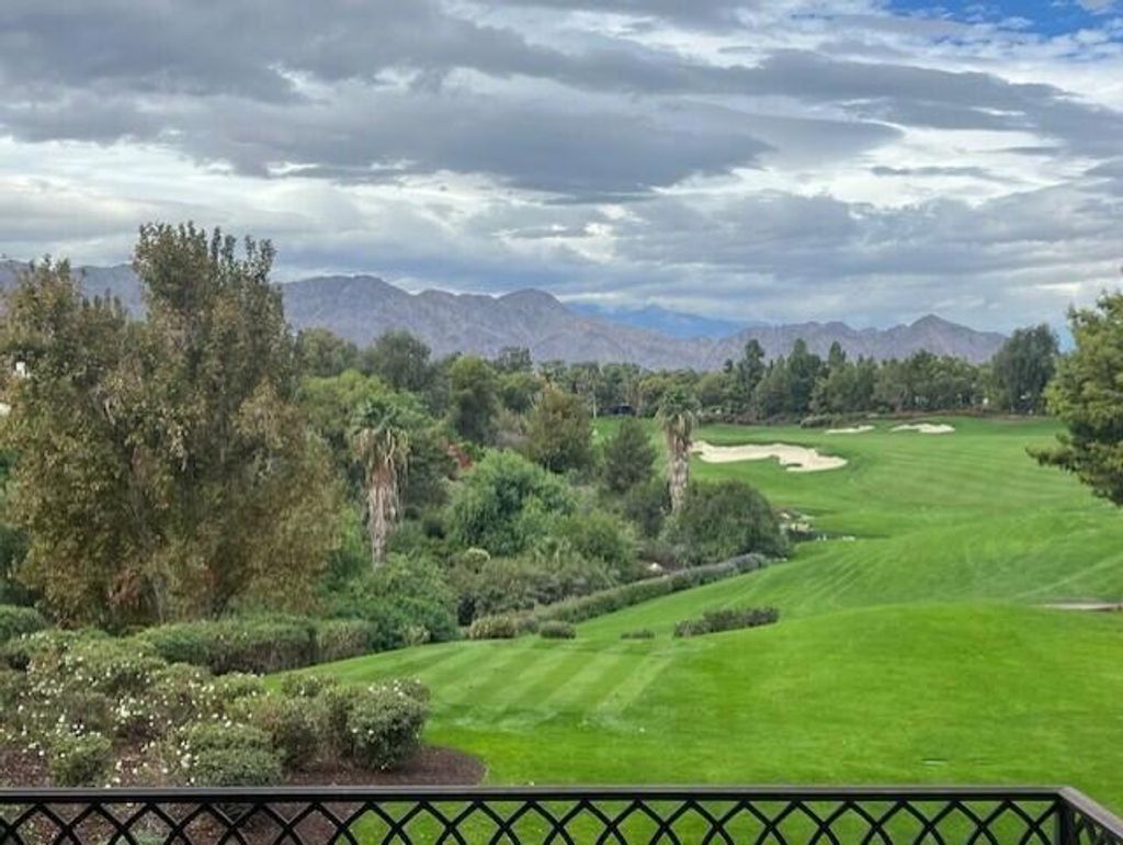 53035 Meriwether Way # 231, La Quinta