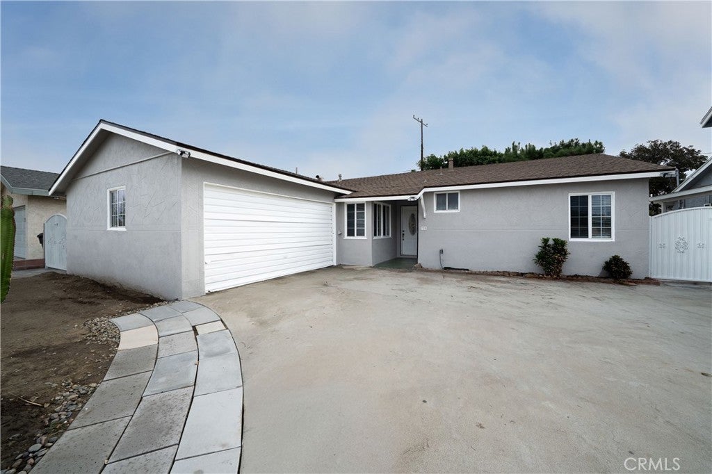 Photo of Listing #PW25271253