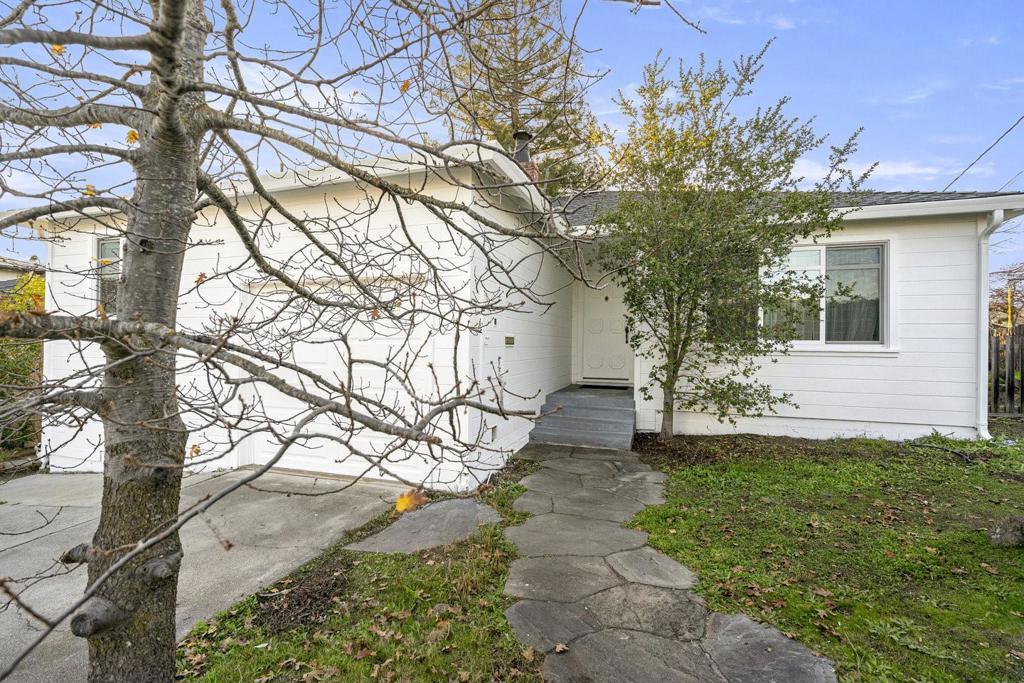 Photo of Listing #ML82028893