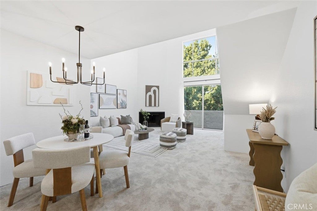 Photo of Listing #SB25266235