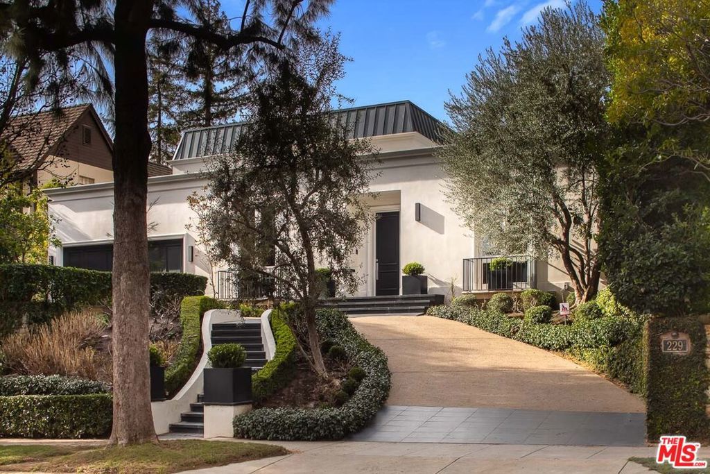 Photo of Listing #25602211