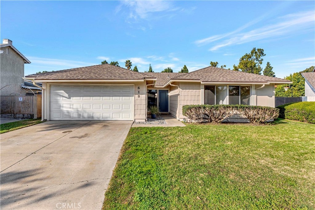 Photo of Listing #OC25272279