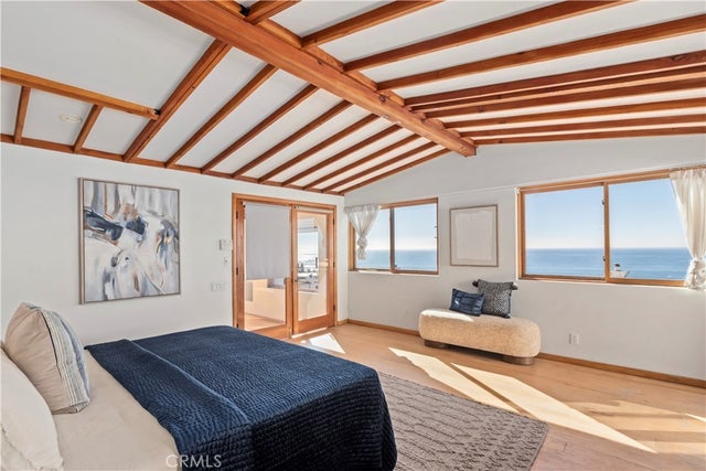 225 24th Street, Manhattan Beach.