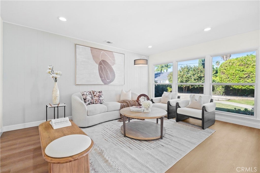 Photo of Listing #AR25272956